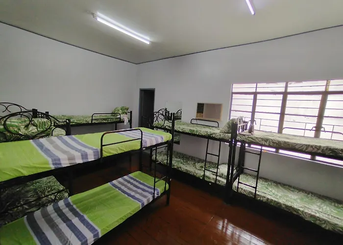 Auberge de jeunesse Bahaymandaragat *